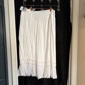 American Eagle Outfitters Elegant White Maxi Skirt